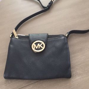 Michael Kora black leather side purse